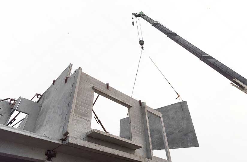 mobile crane lifting precast panel